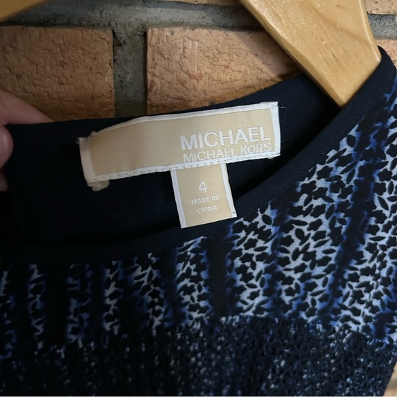 MICHAEL Michael Kors Burnell Smocked Georgette Mini Dress Navy Size 4 - Picture 4 of 5